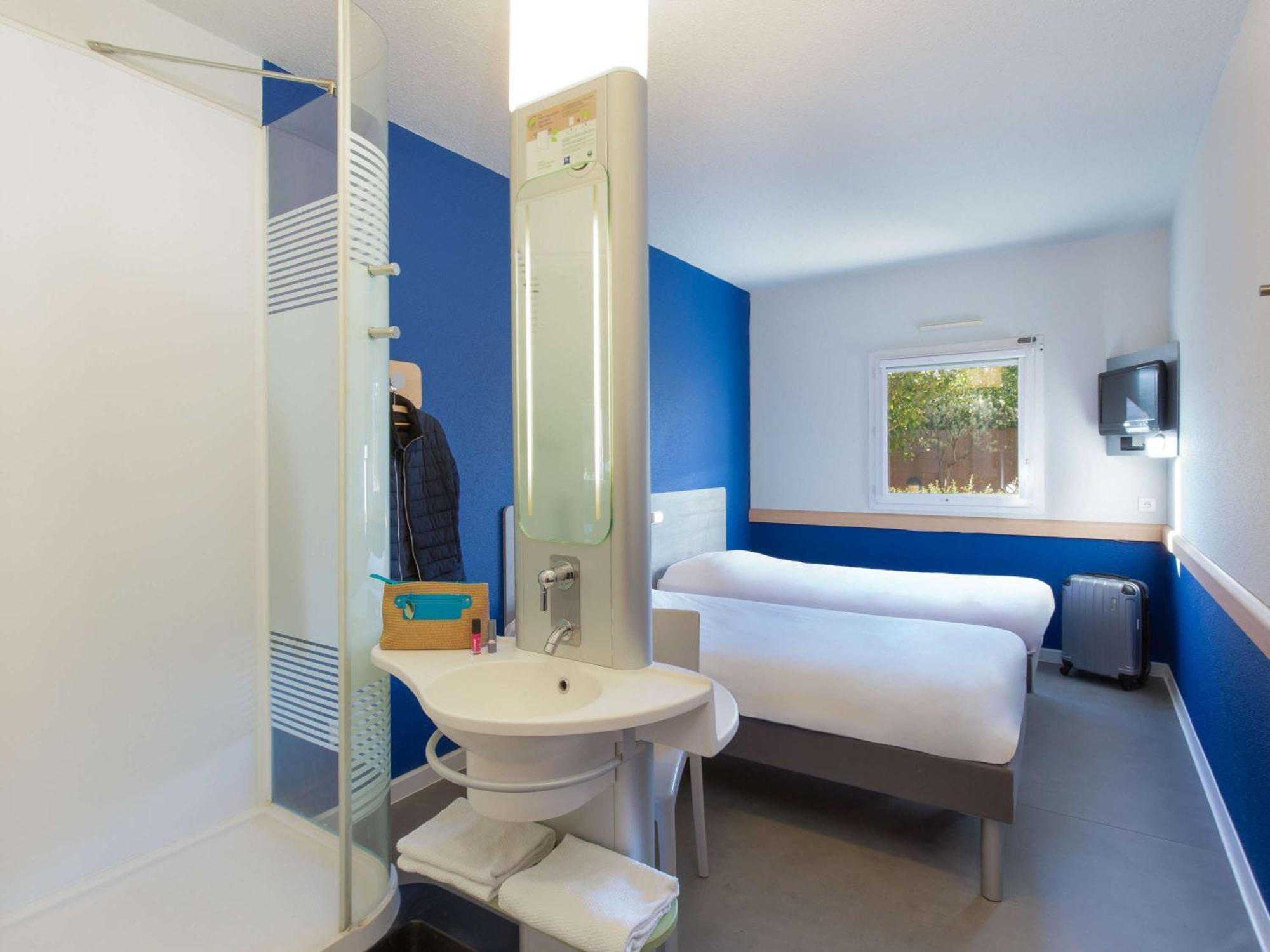 Ibis Budget Saint-Maximin Esterno foto