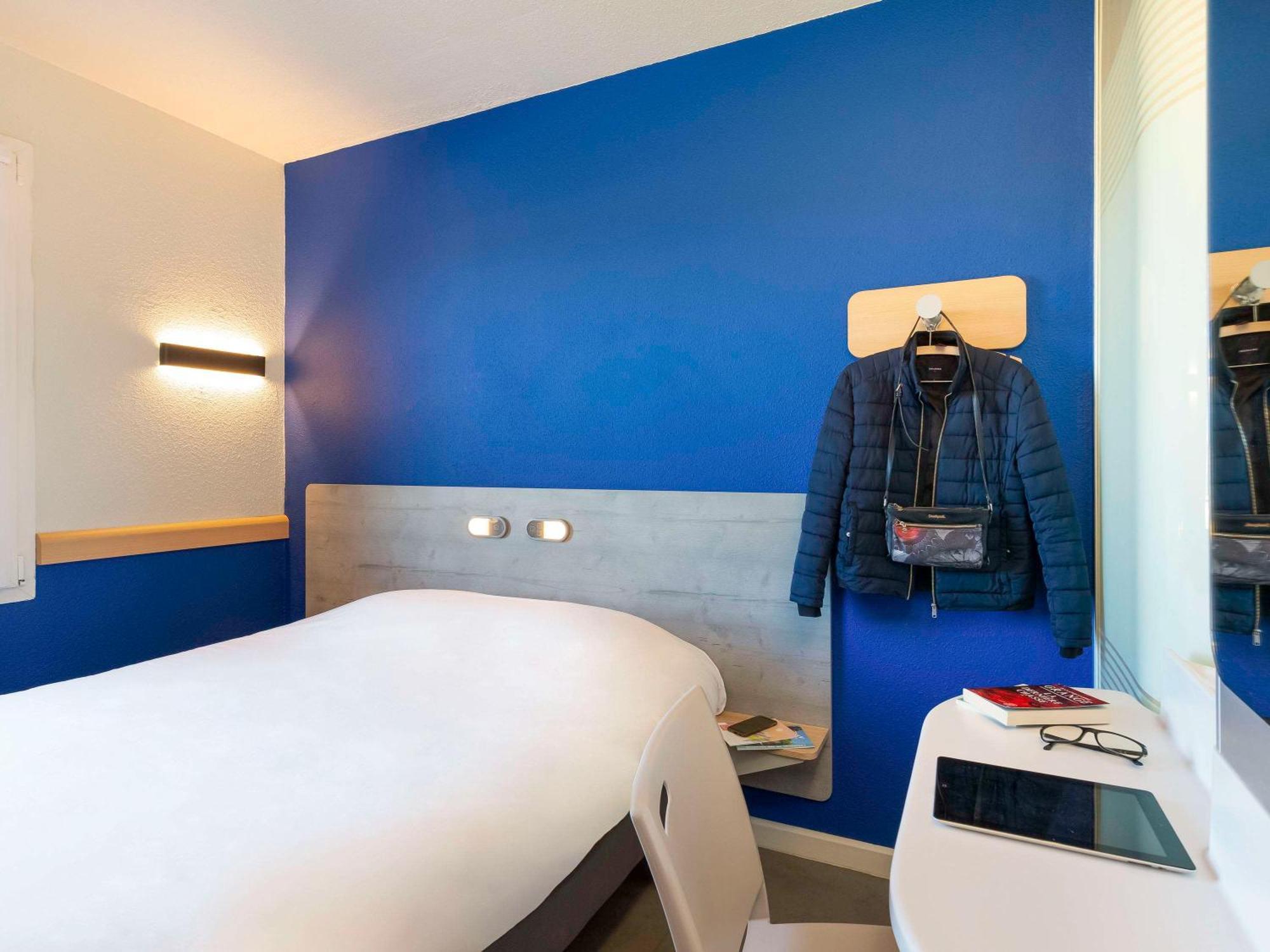 Ibis Budget Saint-Maximin Esterno foto