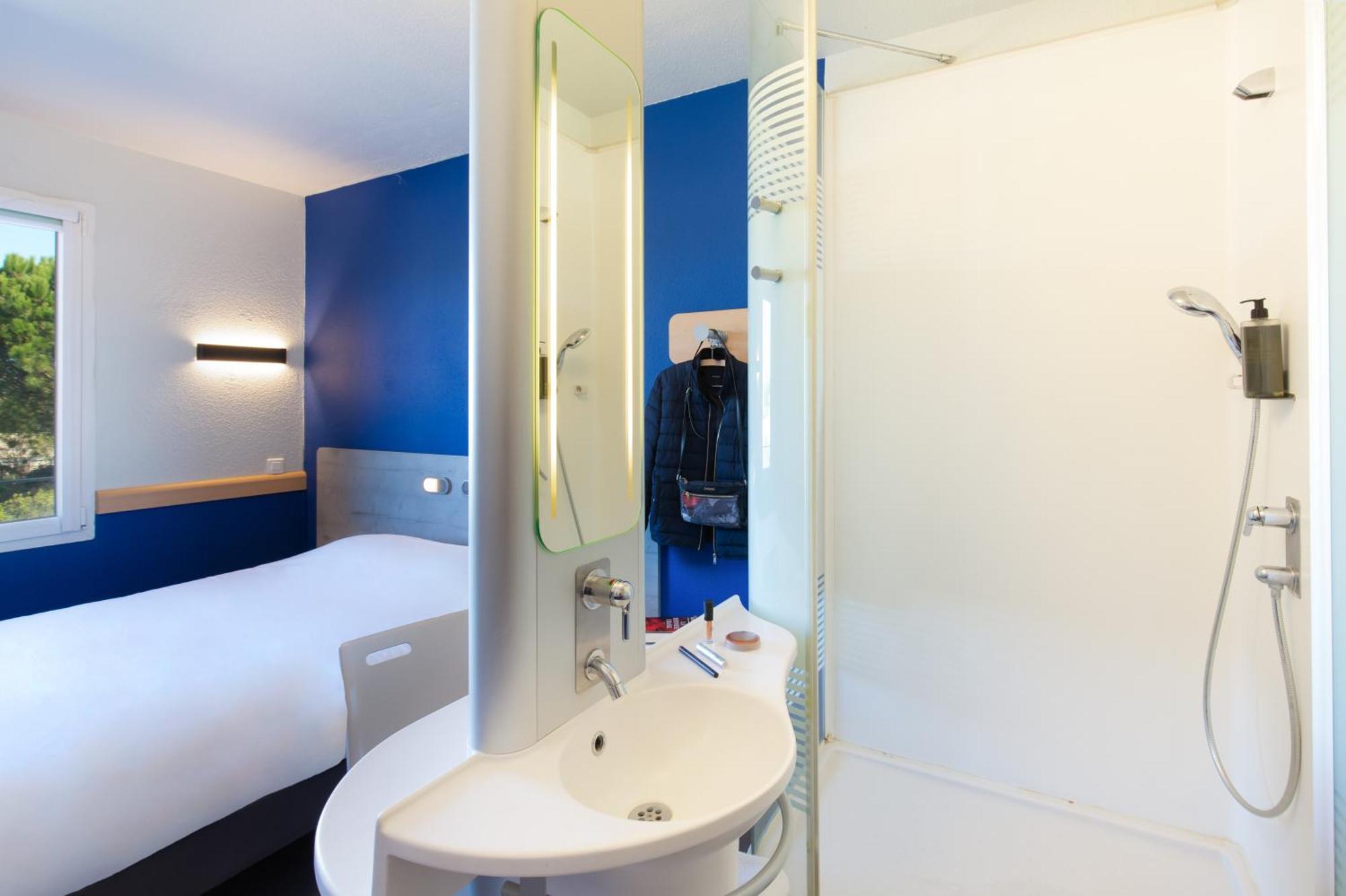 Ibis Budget Saint-Maximin Esterno foto