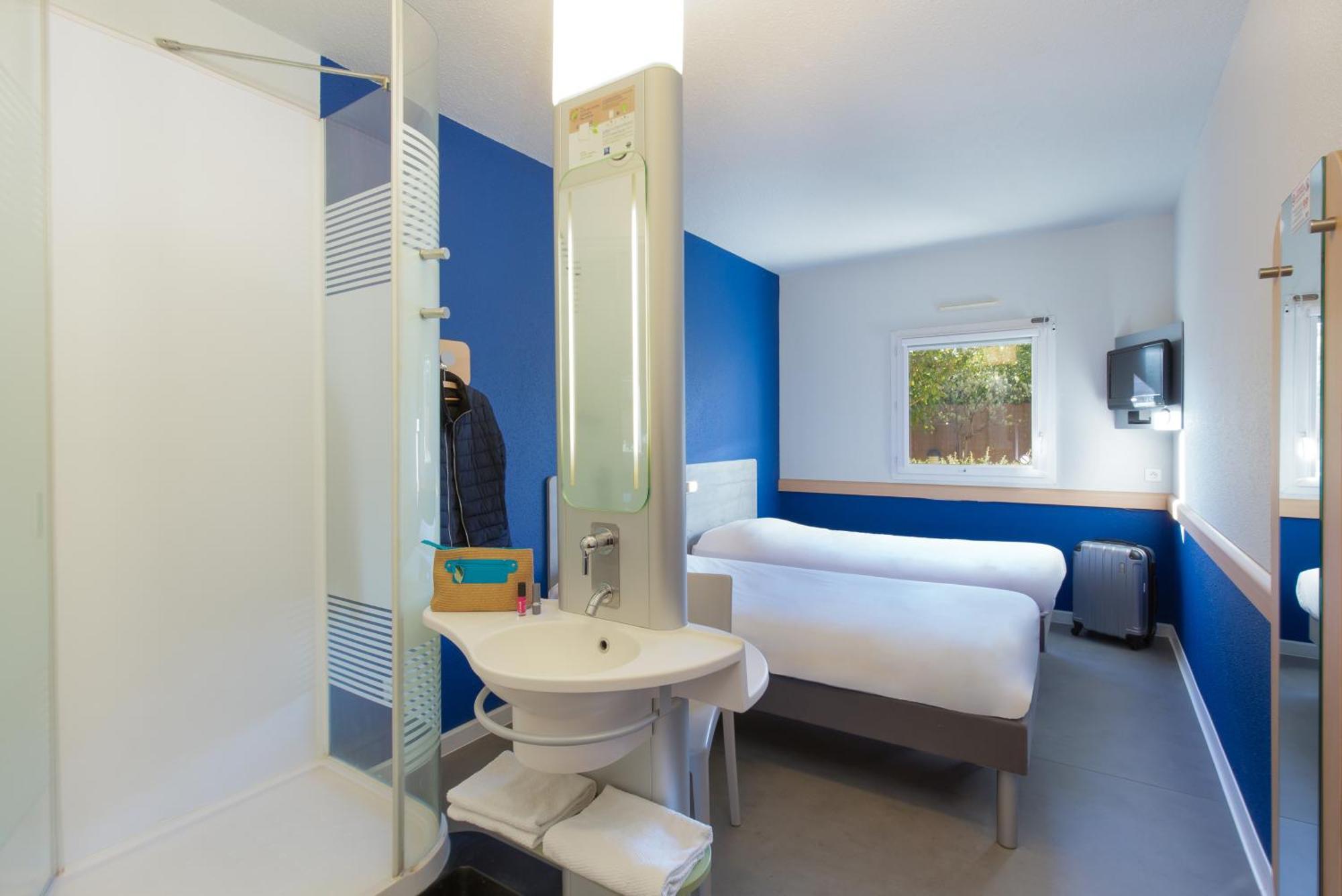 Ibis Budget Saint-Maximin Esterno foto